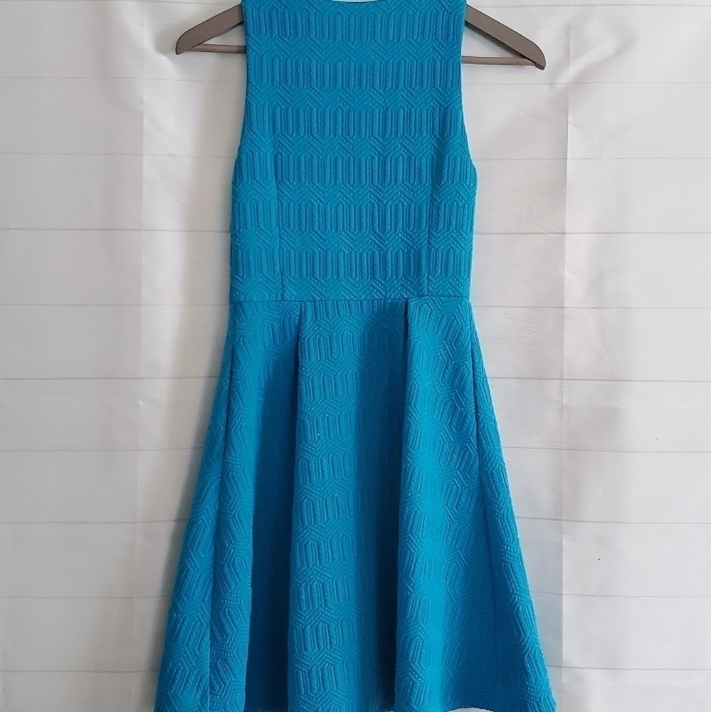 Anthropologie - Picture 2 of 4